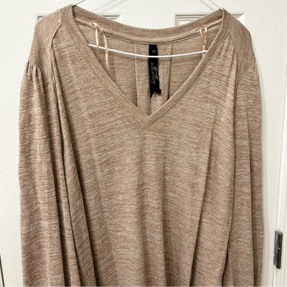 ➕ Melissa McCarthy Seven 7 Women’s Plus Size 1x Top - Picture 3 of 9